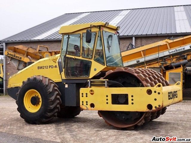  Bomag BW212 PD-40