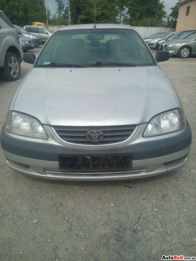 Toyota Avensis T22