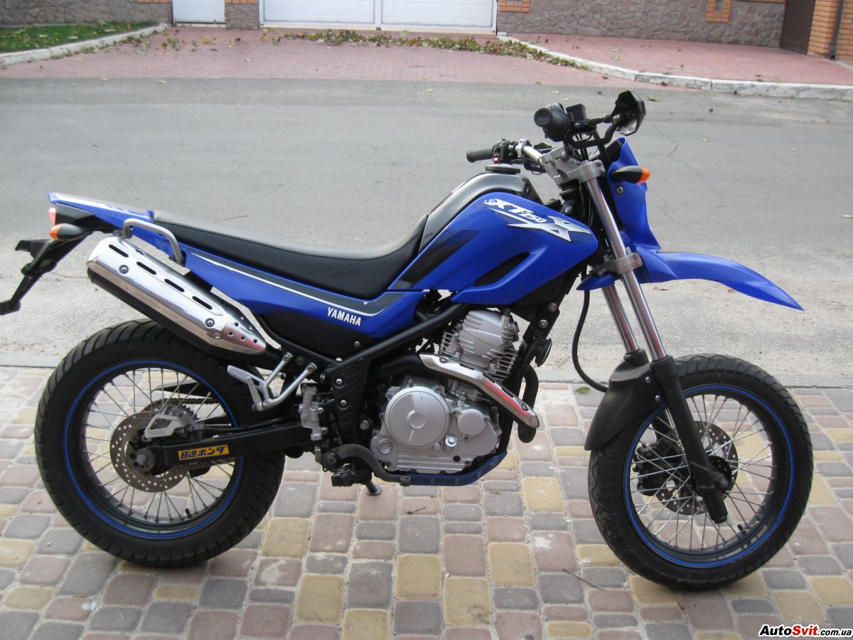 Yamaha XT 