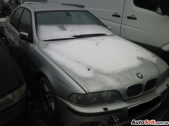 BMW 5- 