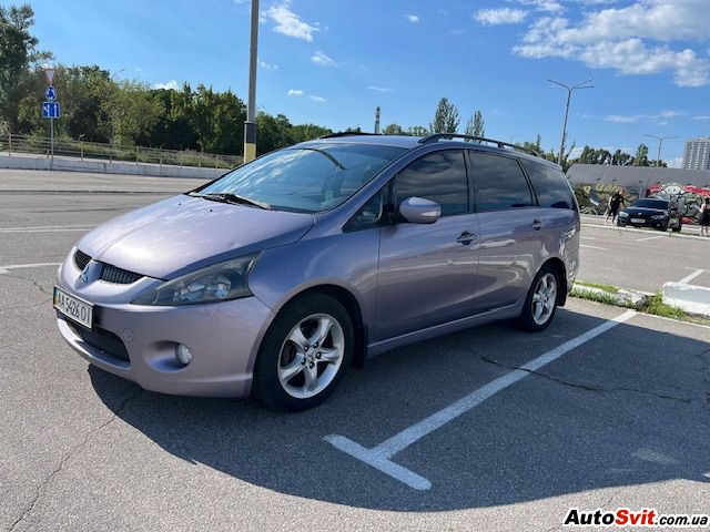 Mitsubishi Grandis ,  #1
