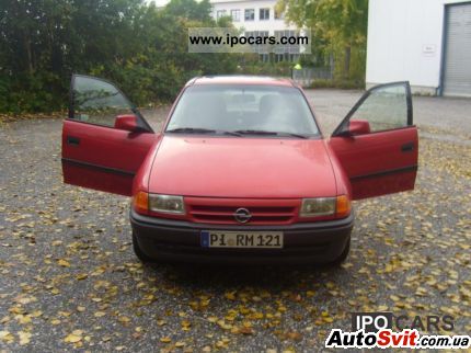 Opel Astra F, фото #1