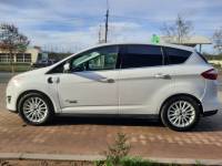 ������� Ford C-MAX Plug-In Hybryd ����